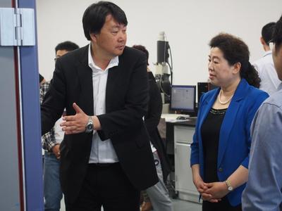 國家自然科學(xué)基金委高瑞平副主任蒞臨我校海洋能源利用與節(jié)能教育部重點實驗室考察指導(dǎo)